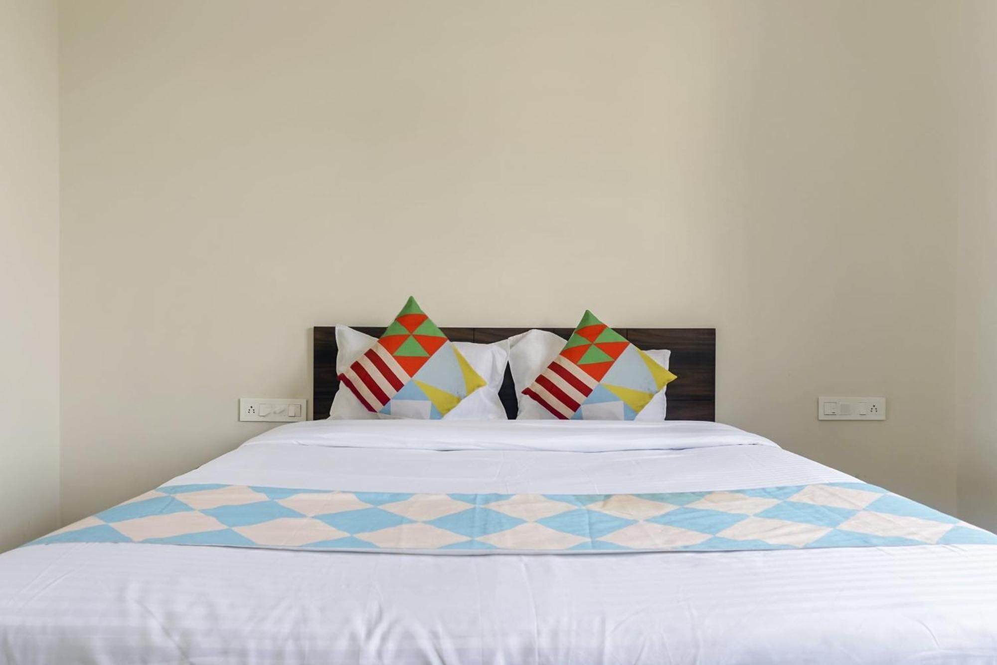 Hotel O Home Elegant Prime Ville Chinchvad Buitenkant foto