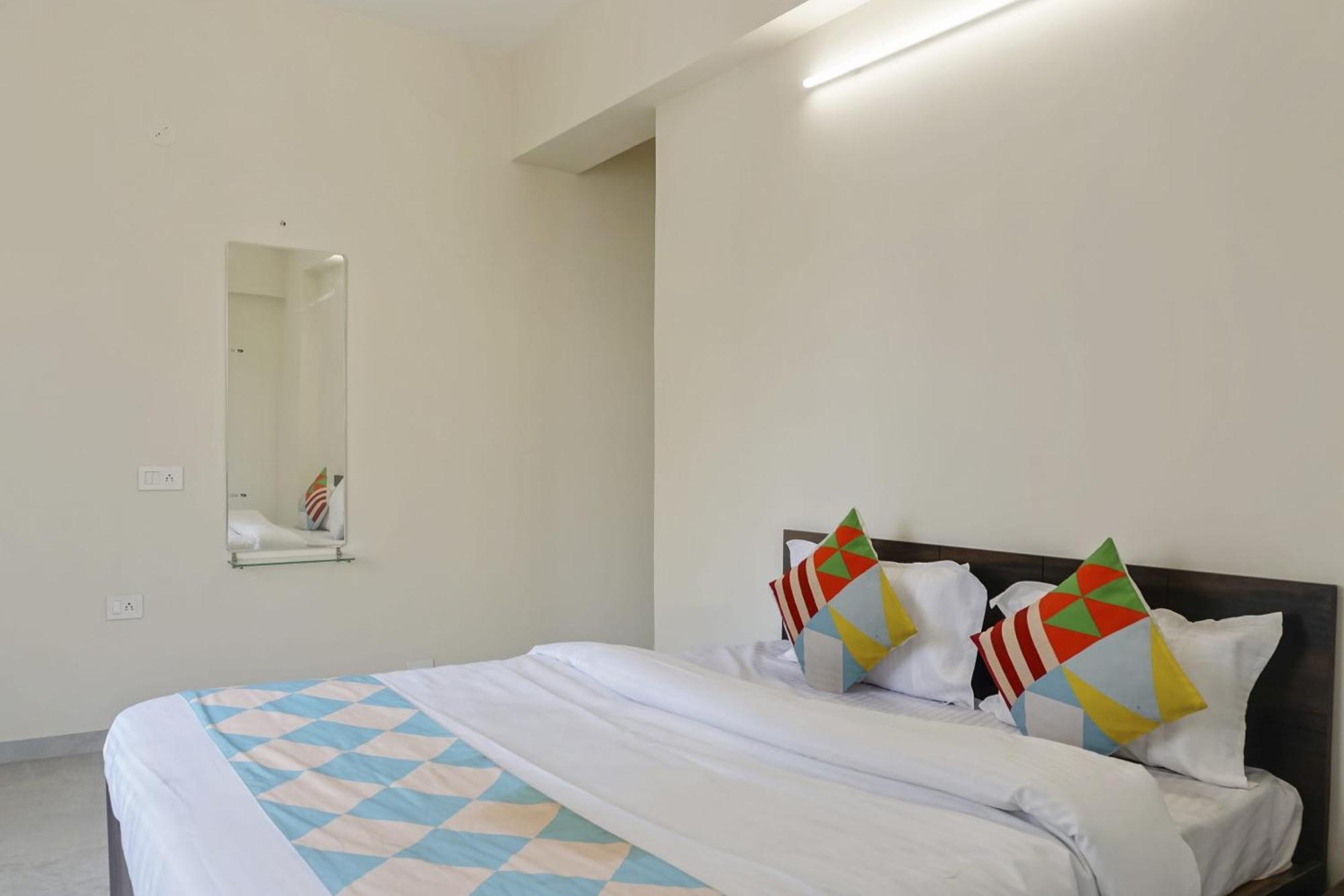 Hotel O Home Elegant Prime Ville Chinchvad Buitenkant foto